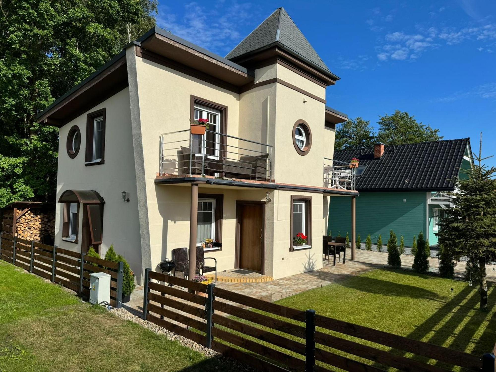 Domek Leba Nowecin Exteriör bild